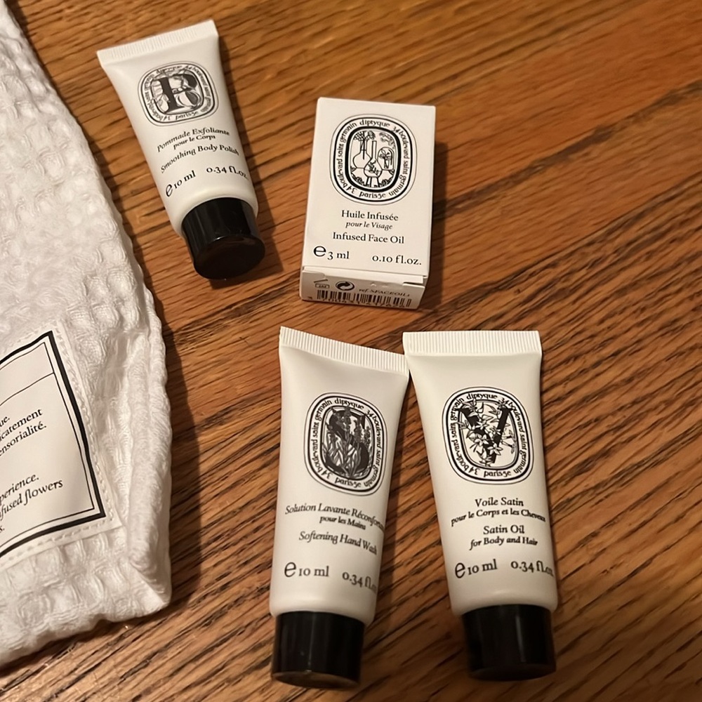 Diptyque bundle - Picture 5 of 5